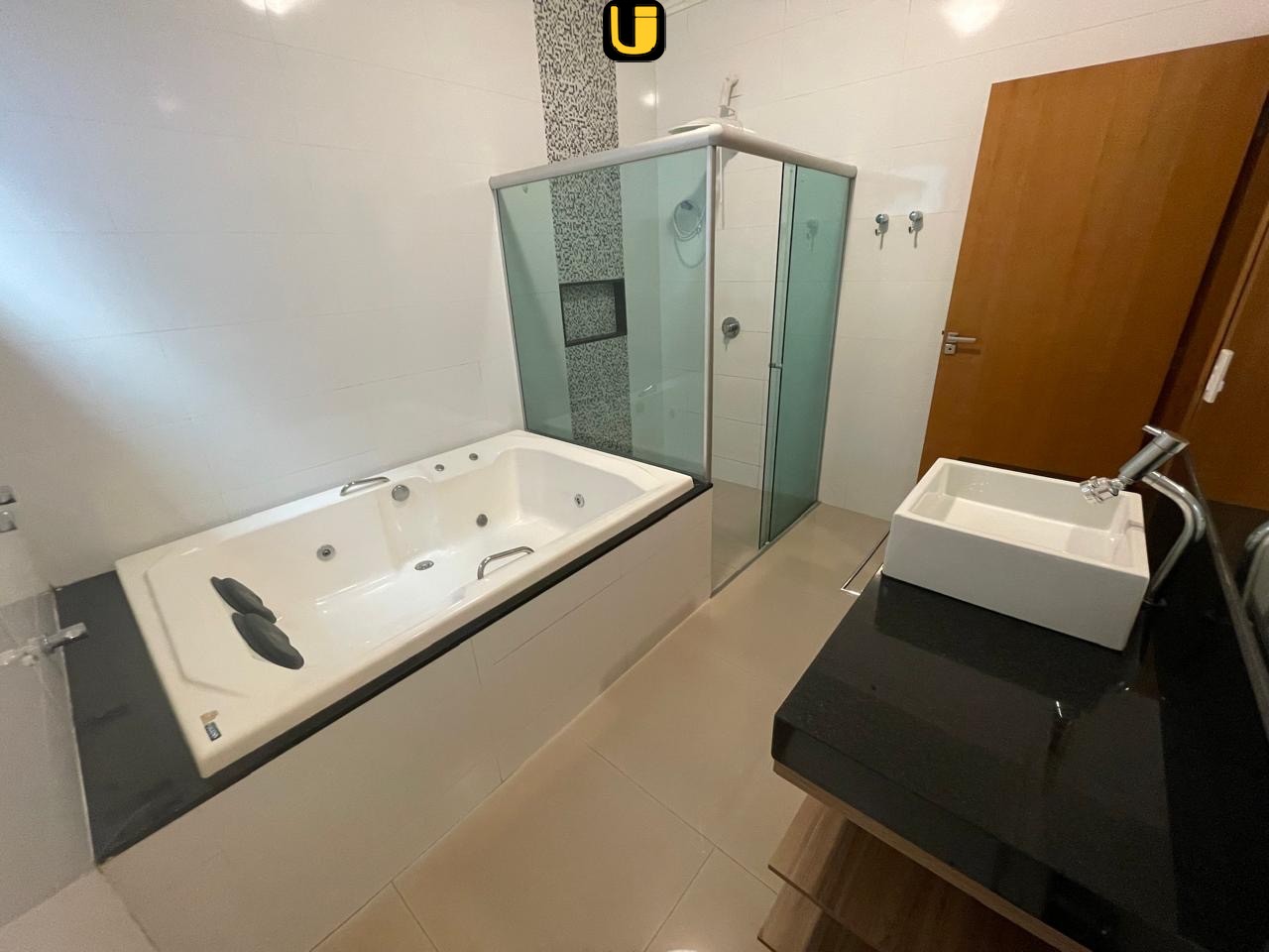 Casa, 3 quartos, 250 m² - Foto 22
