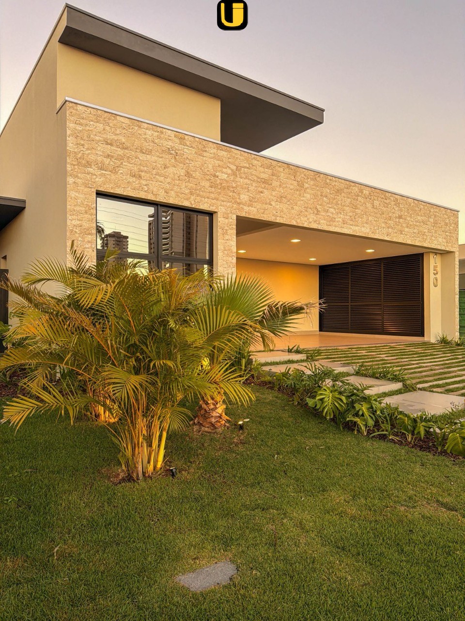 Casa, 4 quartos, 200 m² - Foto 1
