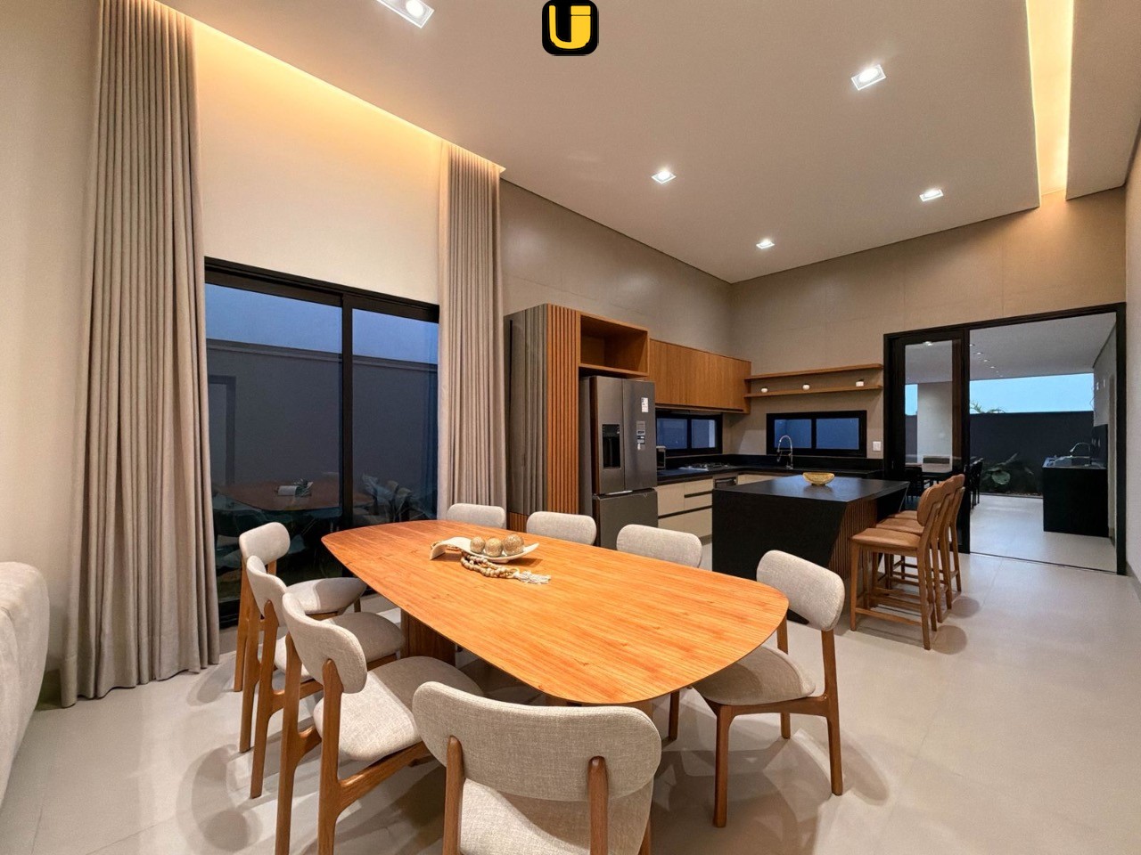 Casa, 4 quartos, 200 m² - Foto 3