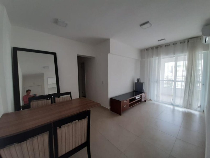Apartamento, 3 quartos, 80 m² - Foto 2