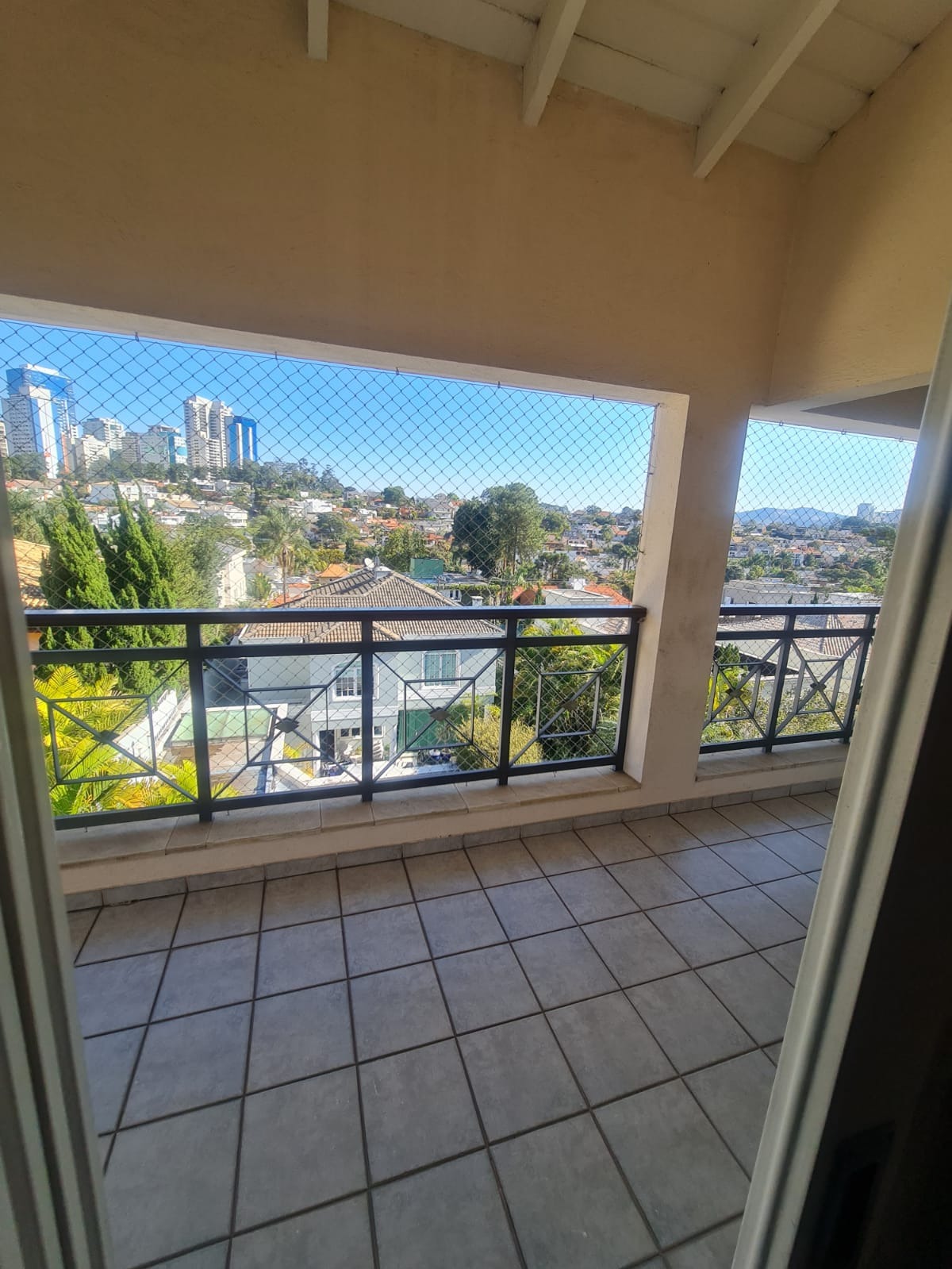 Casa em condomínio à venda no Alphaville 1 com 4 suítes, 665m².