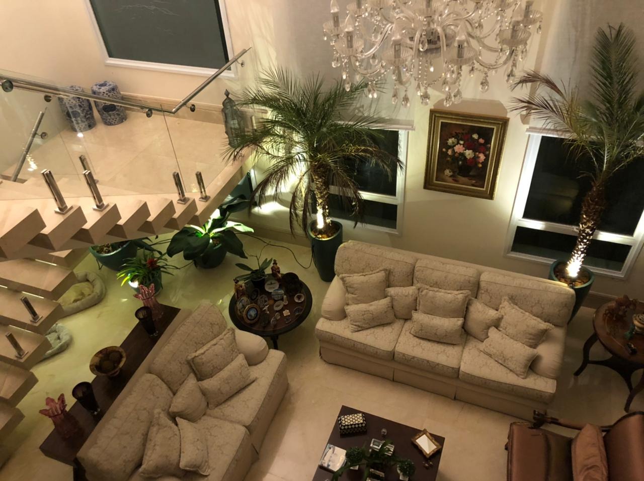 Casa 4 suítes mobiliada e decorada para locação e ou venda