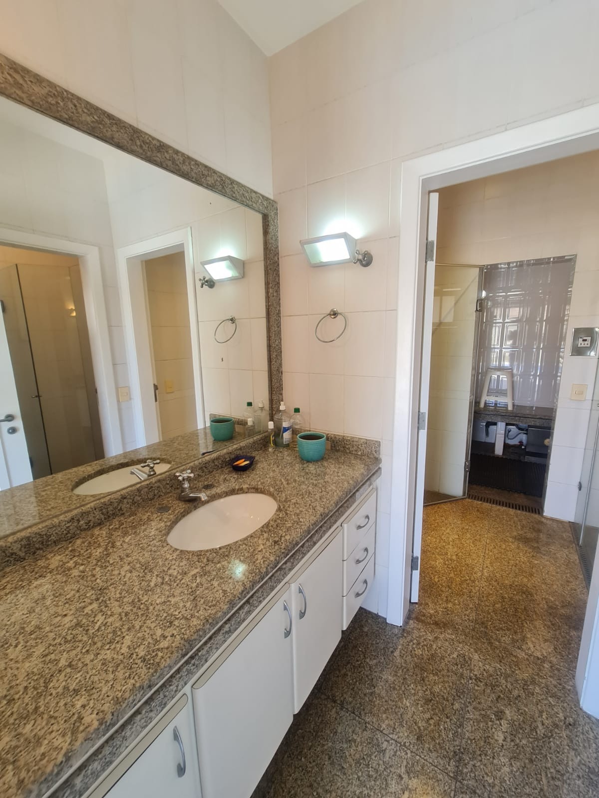 Casa em condomínio à venda no Alphaville 1 com 4 suítes, 665m².