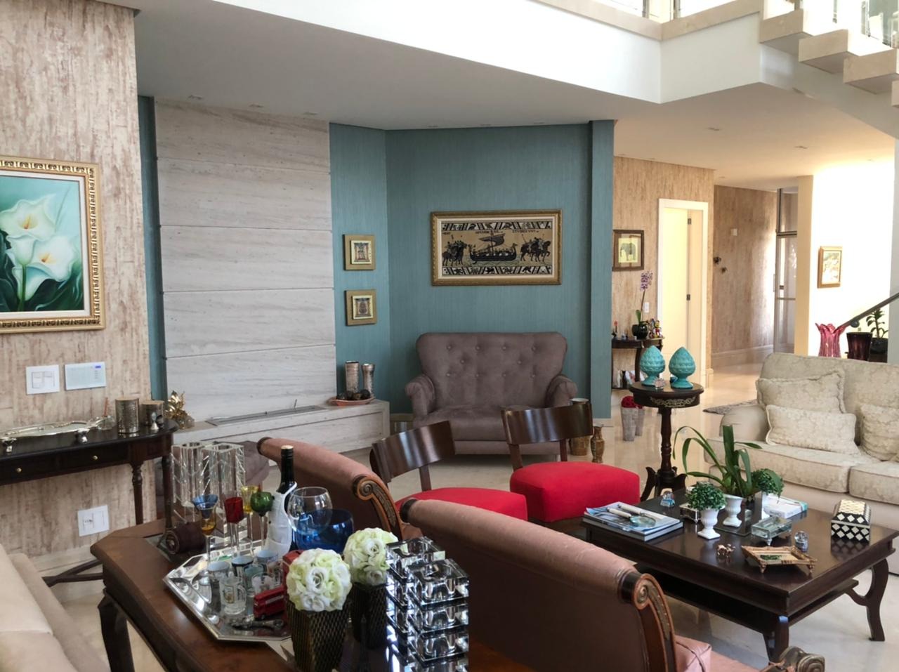 Casa 4 suítes mobiliada e decorada para locação e ou venda