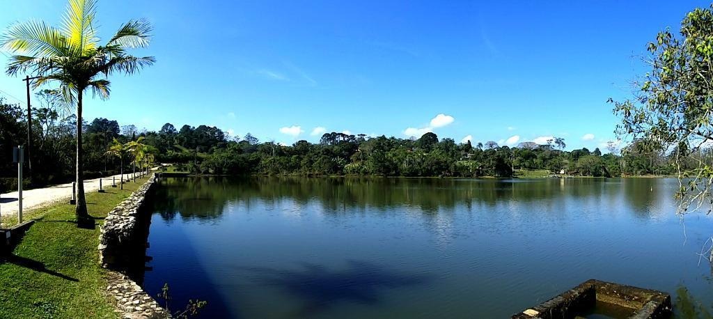 Chácara em condomínio na zona sul de são paulo