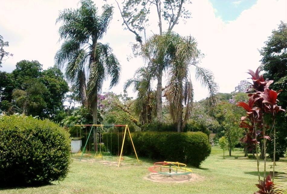 Chácara em condomínio na zona sul de são paulo