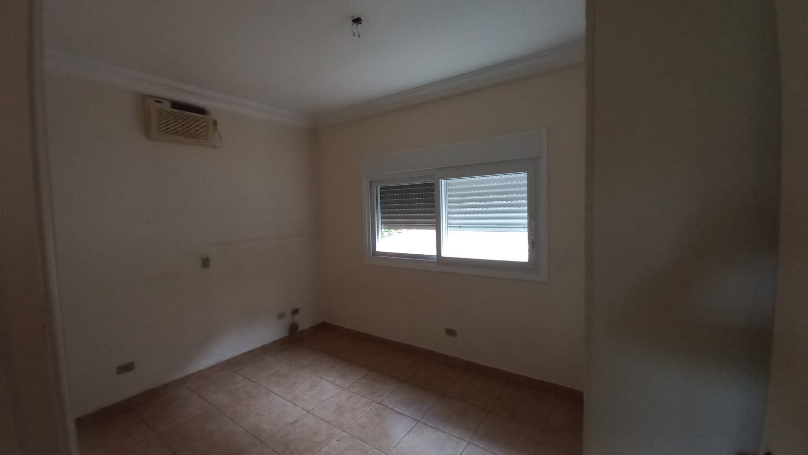 Excelente Casa no Condomínio City Castelo com 431m².
