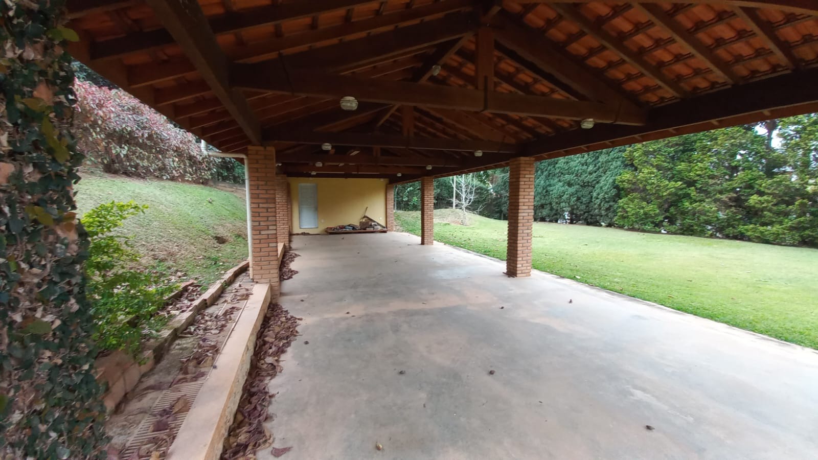 Excelente Casa no Condomínio City Castelo com 431m².