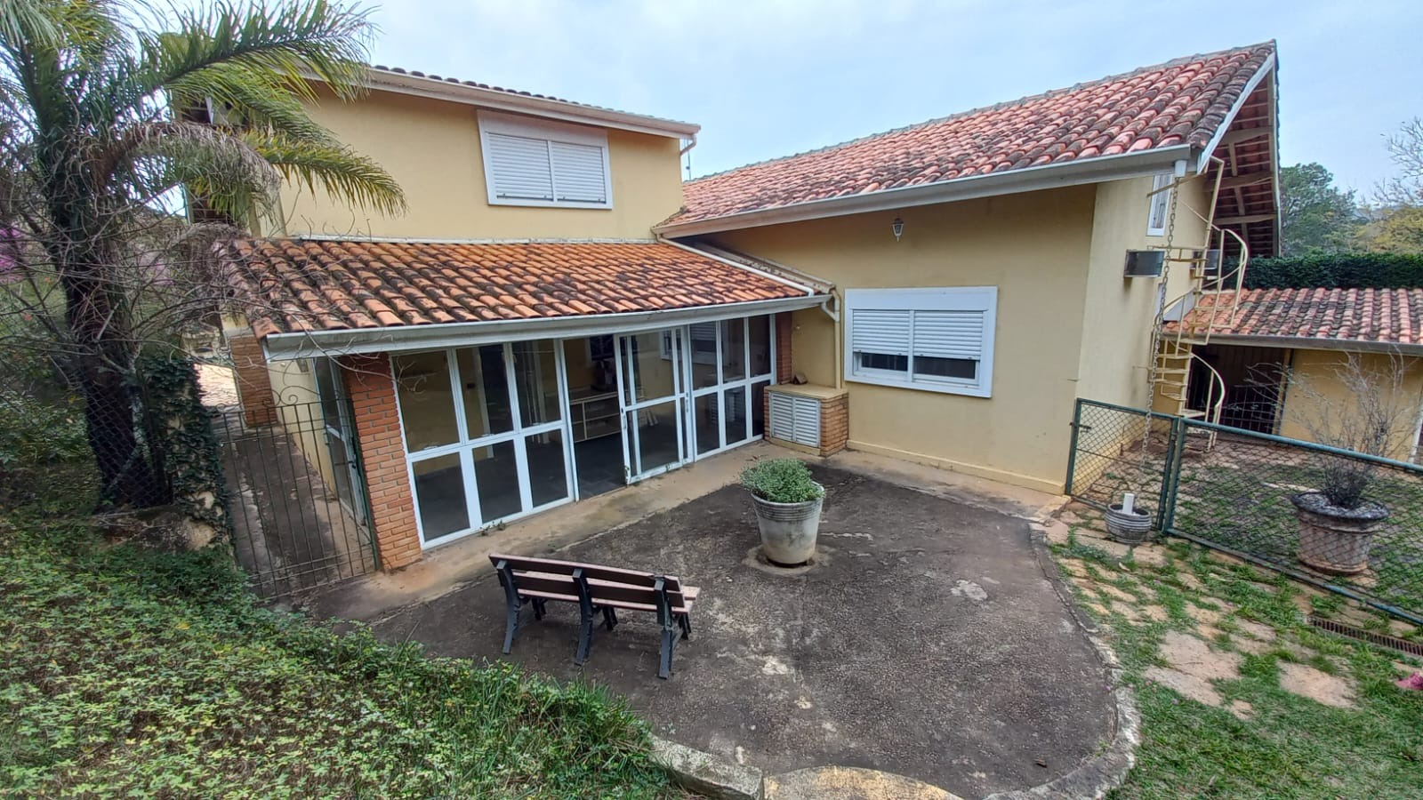 Excelente Casa no Condomínio City Castelo com 431m².