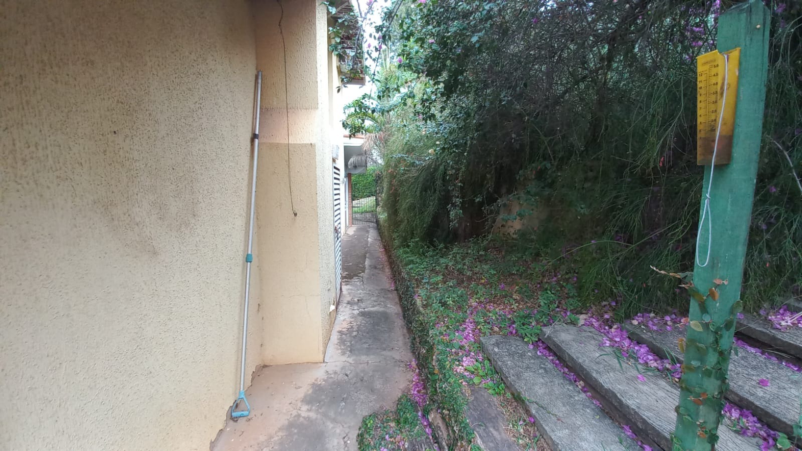 Excelente Casa no Condomínio City Castelo com 431m².