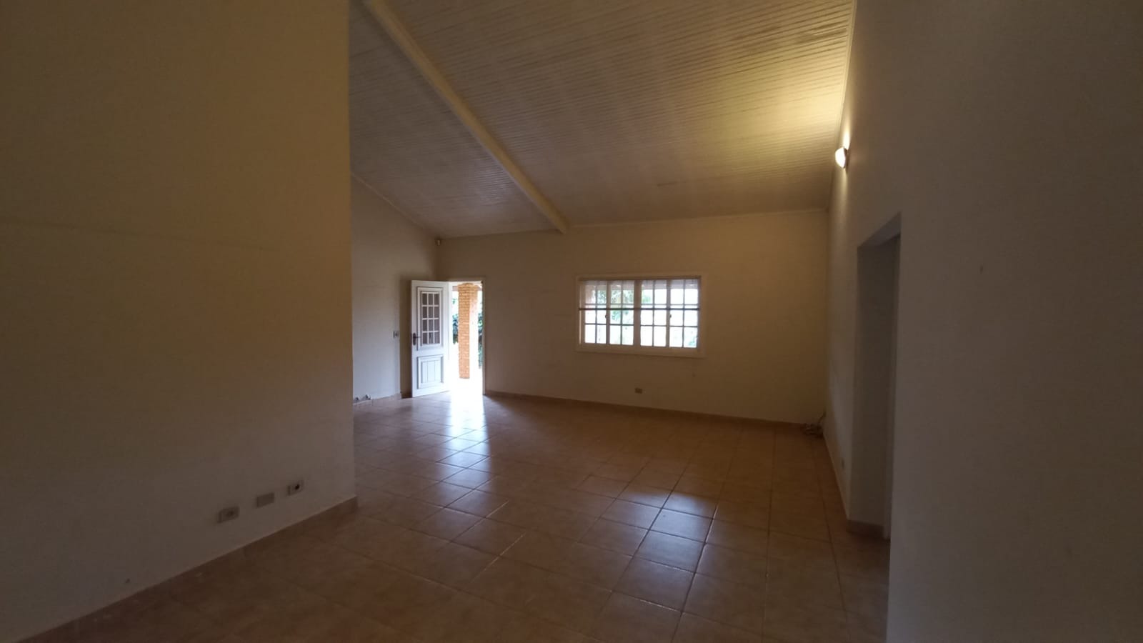 Excelente Casa no Condomínio City Castelo com 431m².