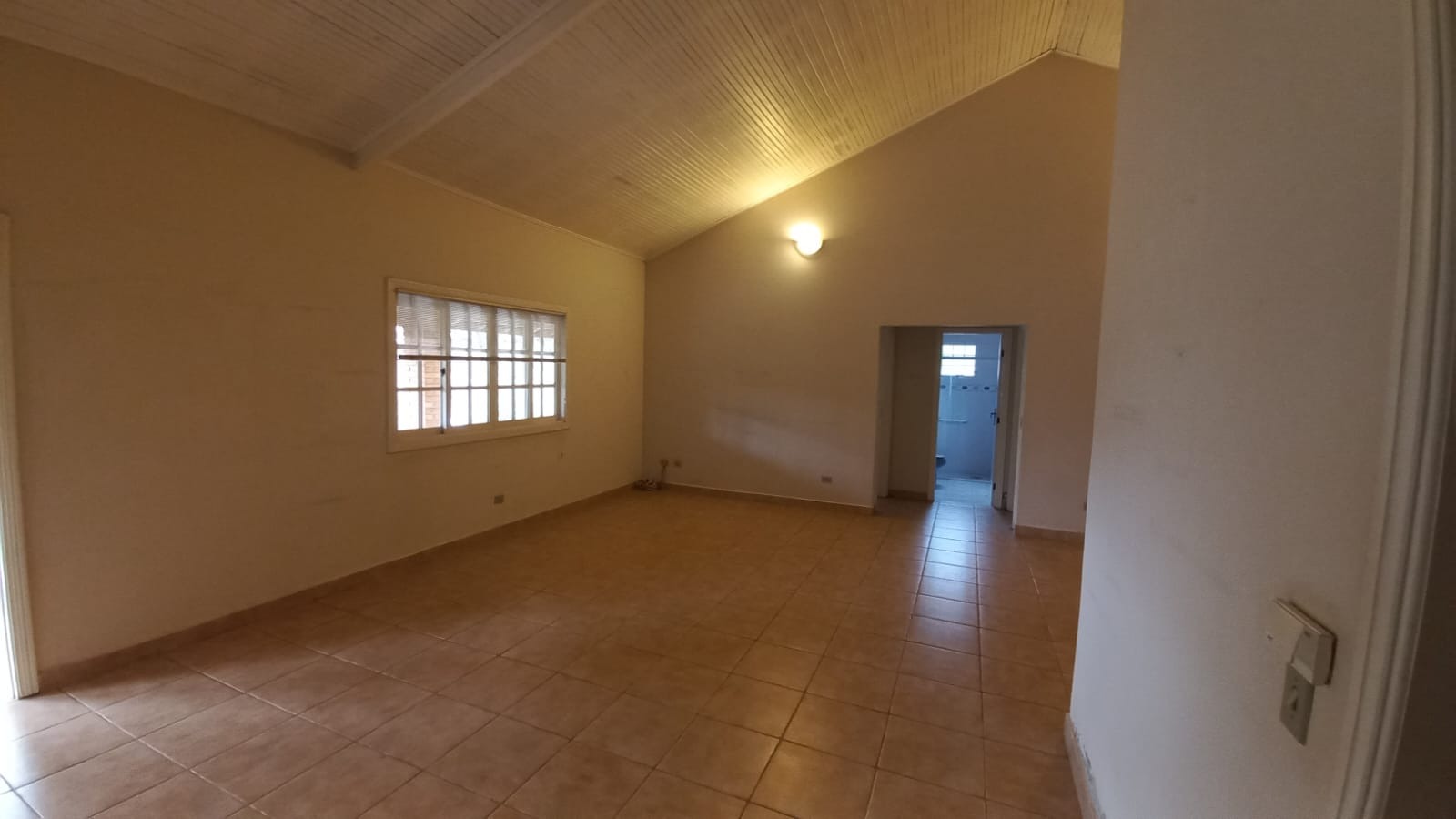 Excelente Casa no Condomínio City Castelo com 431m².
