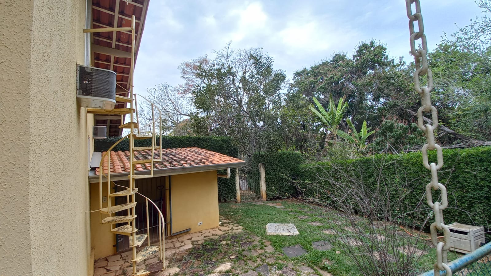 Excelente Casa no Condomínio City Castelo com 431m².