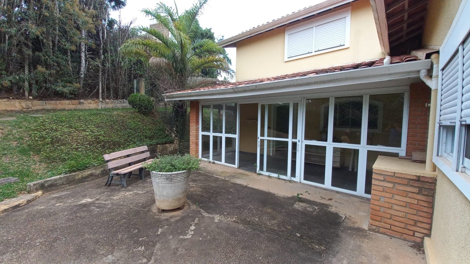 Excelente Casa no Condomínio City Castelo com 431m².