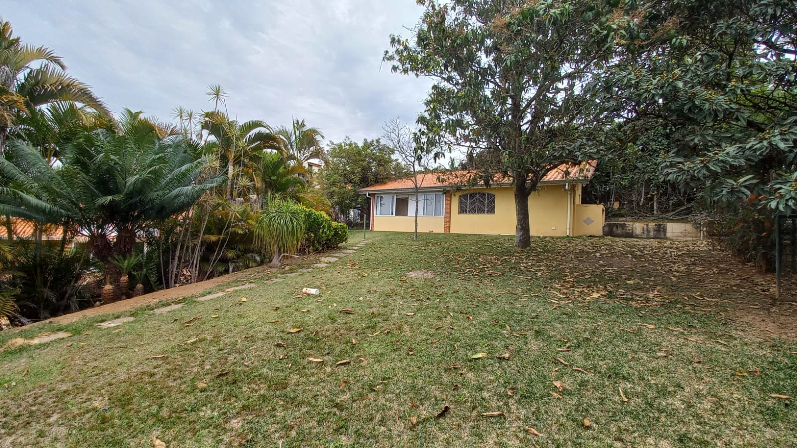 Excelente Casa no Condomínio City Castelo com 431m².