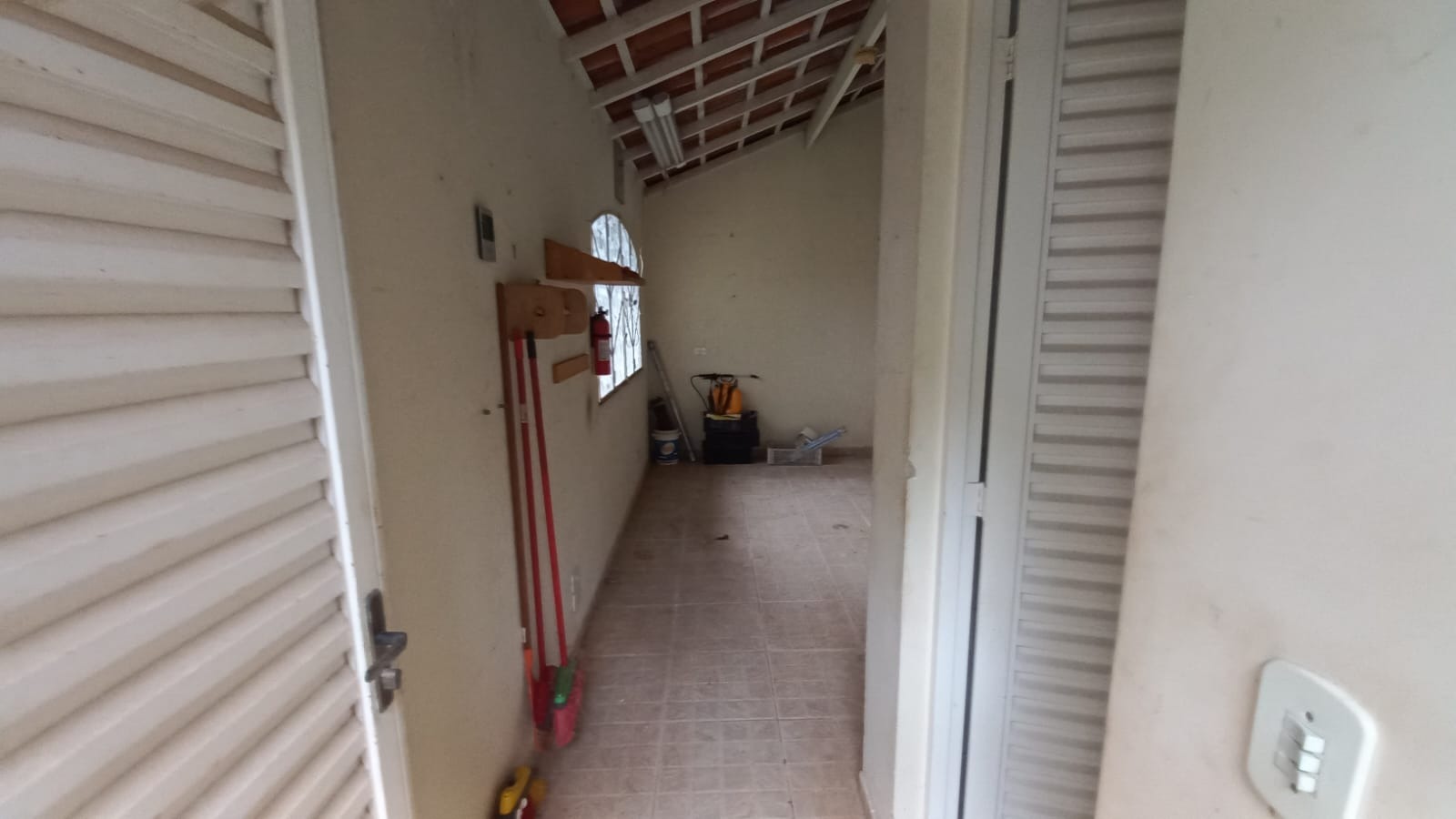 Excelente Casa no Condomínio City Castelo com 431m².