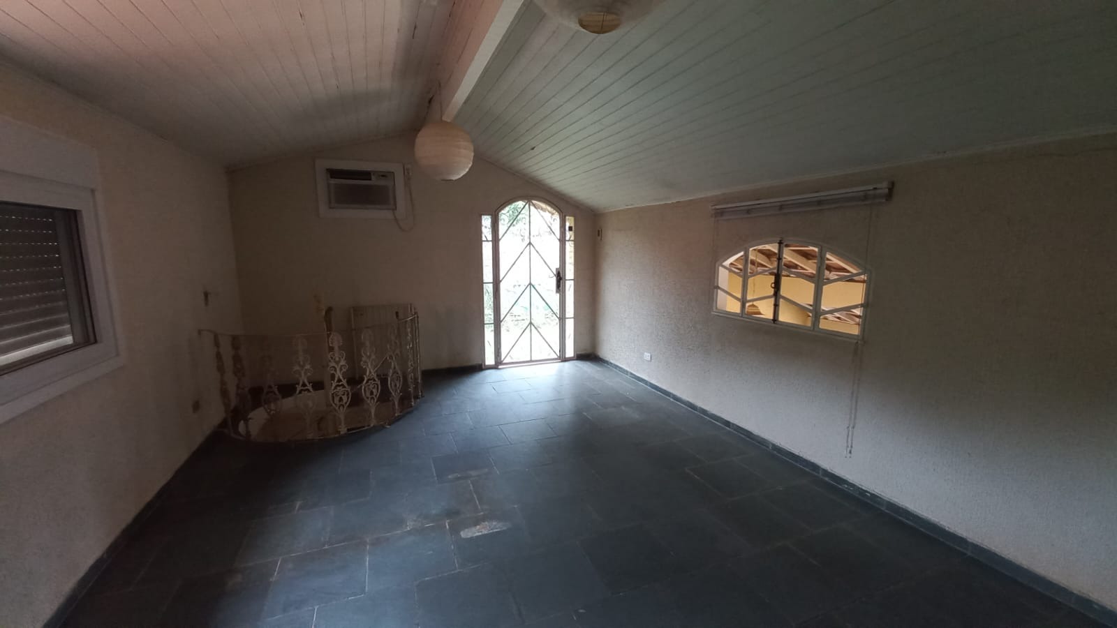 Excelente Casa no Condomínio City Castelo com 431m².