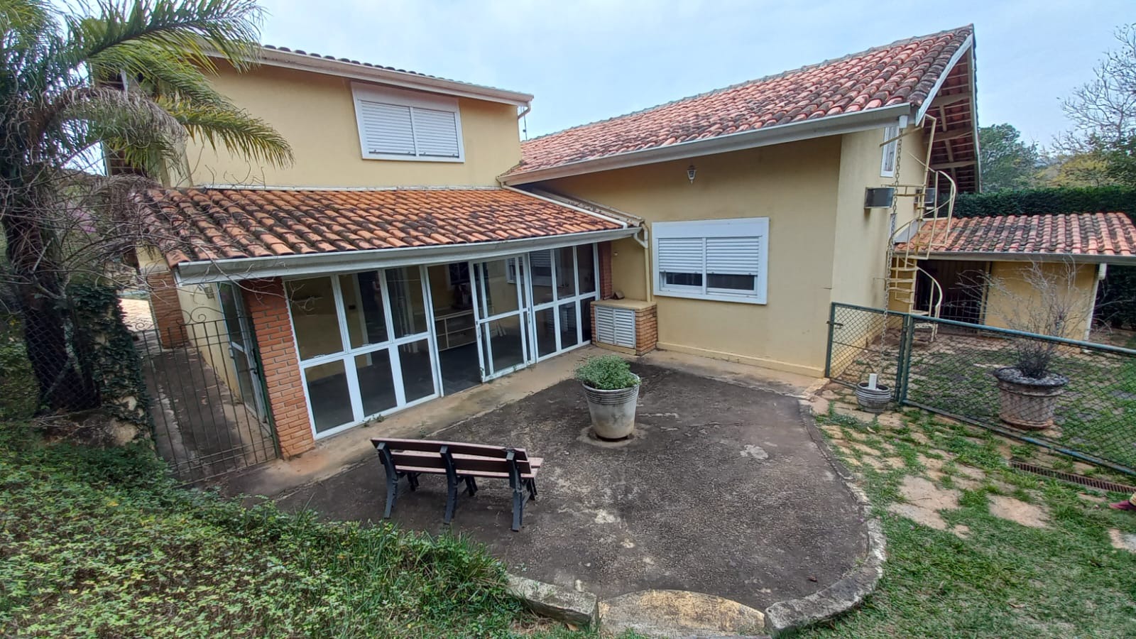 Excelente Casa no Condomínio City Castelo com 431m².