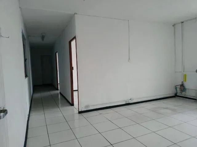 Ótimo galpão de 800m² na melhor localização de cumbica.