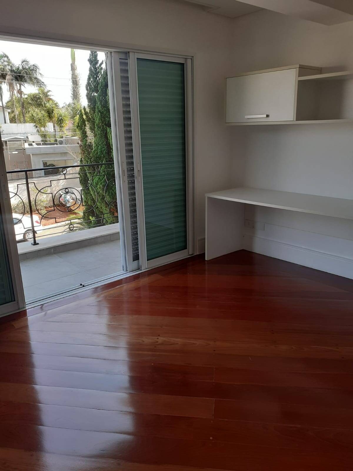 Deslumbrante casa no condomínio melville