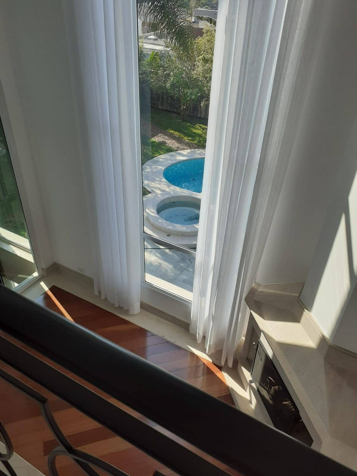 Deslumbrante casa no condomínio melville