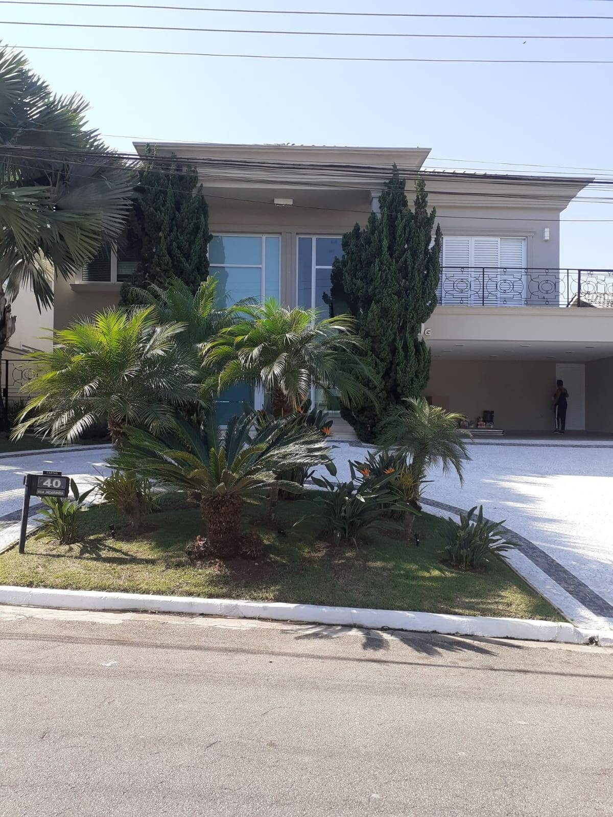 Deslumbrante casa no condomínio melville