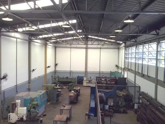 Imóvel industrial com 2 galpões - foto 2
