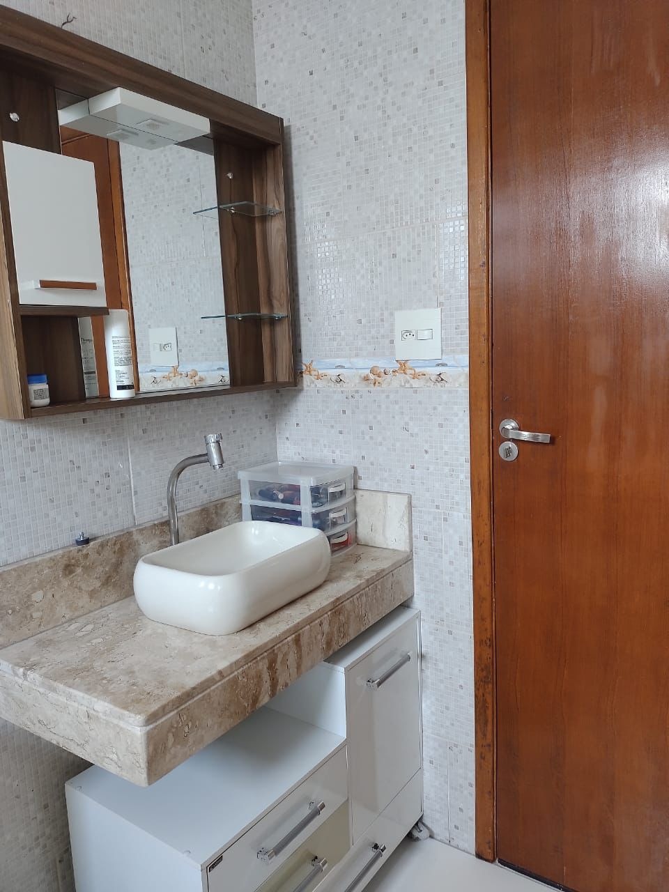 Sobrado residencial e comercial: o espaço perfeito para vive