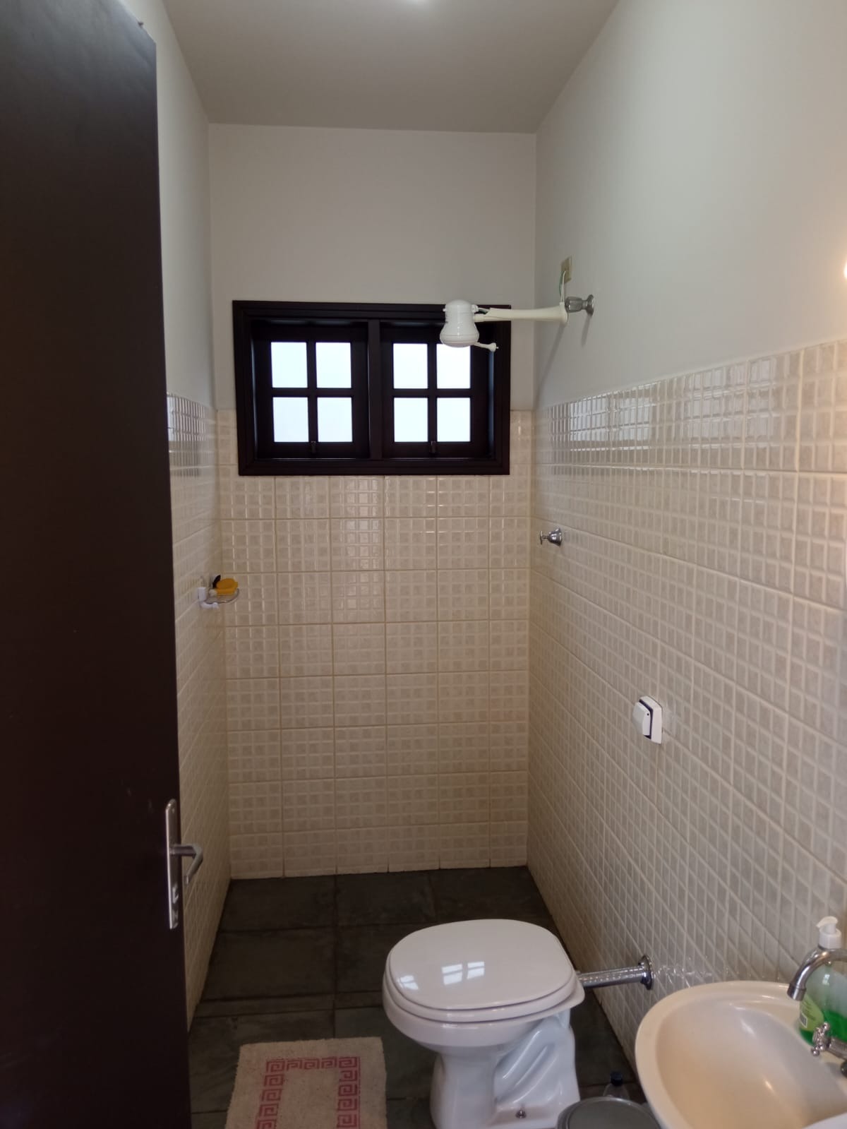 Chácara com 2.112,00m² Localizado no Condomínio Vitassay.