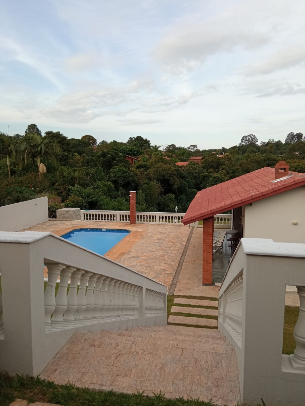 Chácara com 2.112,00m² Localizado no Condomínio Vitassay.