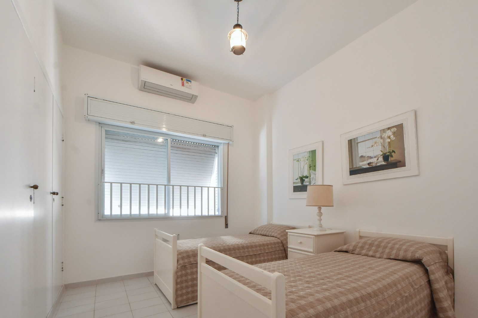Apartamento de 120m² com 3 Dormitórios Localizado na Praia de Pitangueiras, Guarujá SP