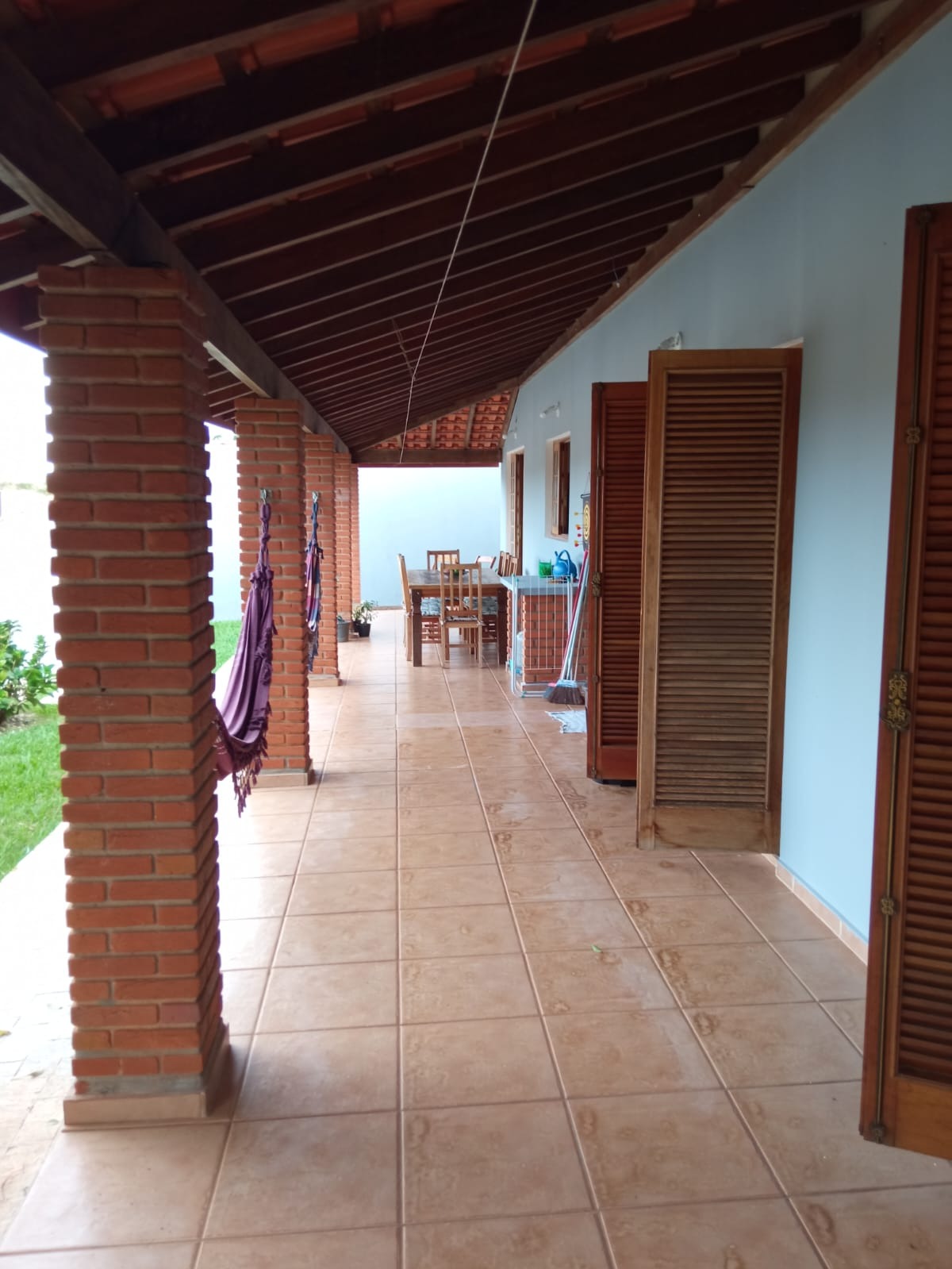 Chácara com 2.112,00m² Localizado no Condomínio Vitassay.