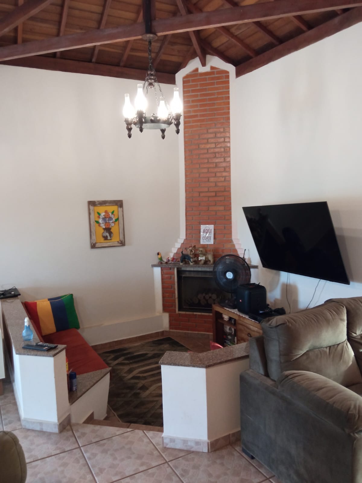 Chácara com 2.112,00m² Localizado no Condomínio Vitassay.