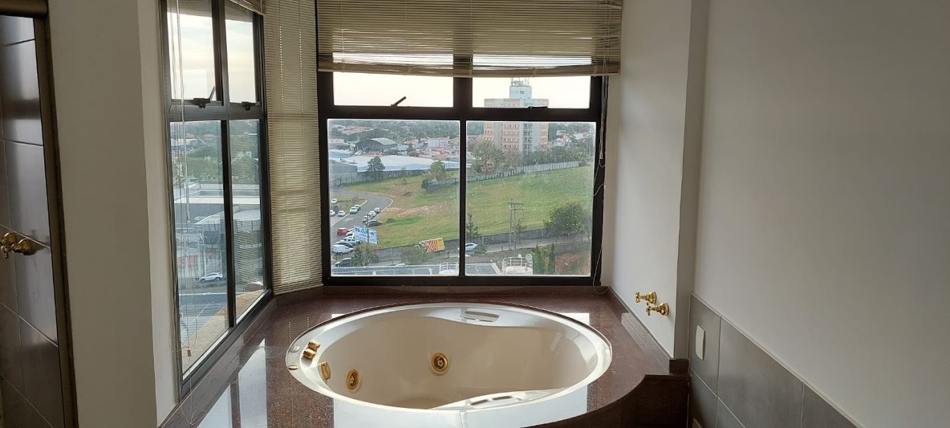 Apartamento completo localizado no Edifício Flamboyant!