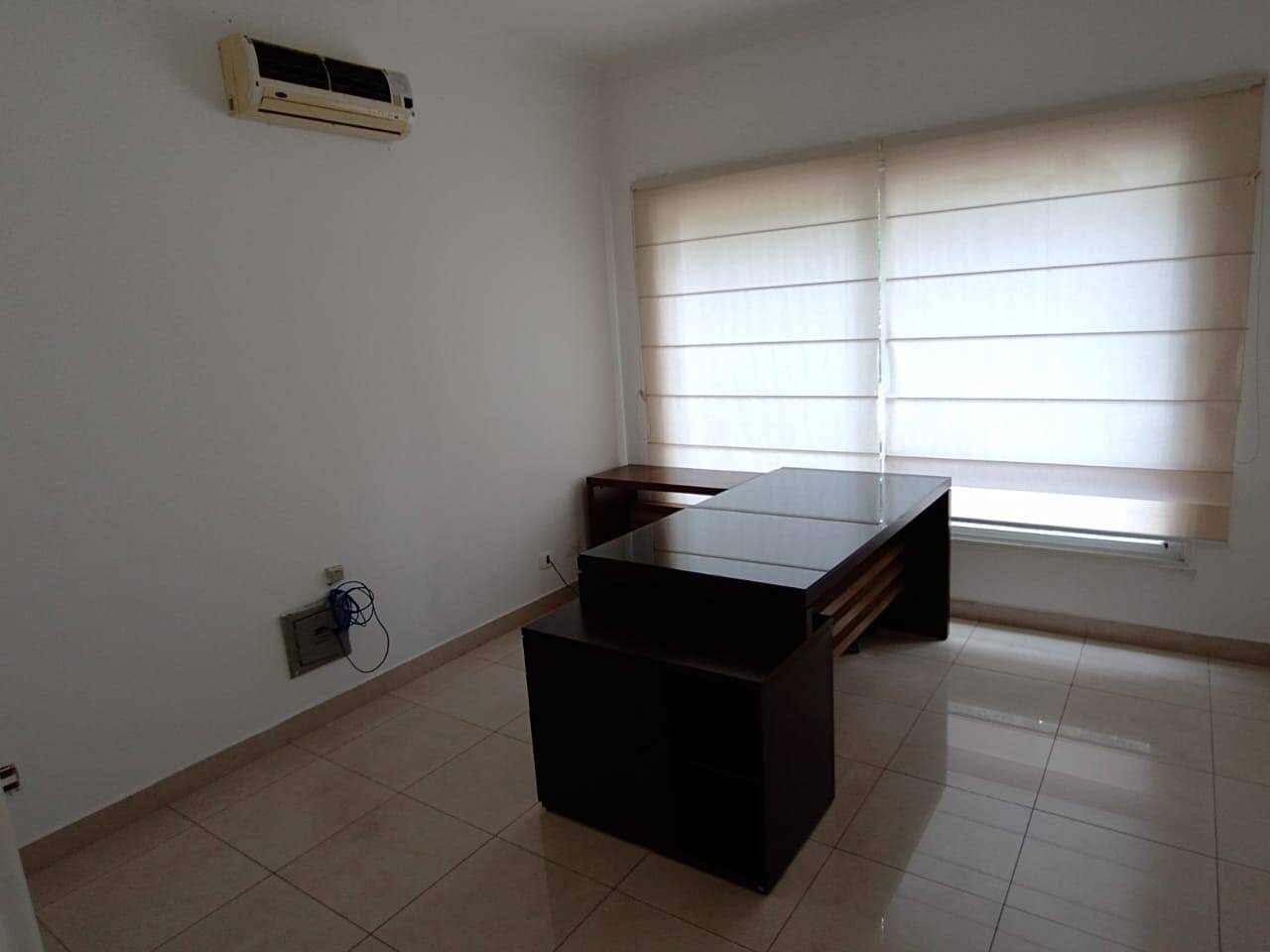 Casa Sobrado de 700m² Localizada no Residencial Zero!