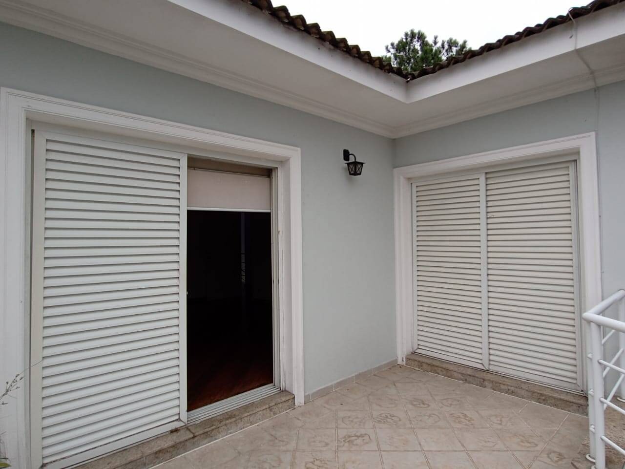 Casa Sobrado de 700m² Localizada no Residencial Zero!
