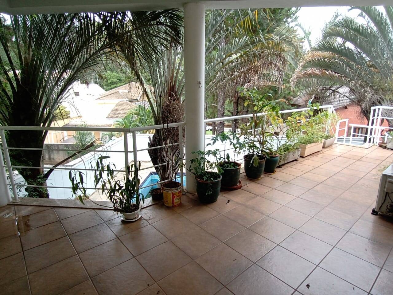Casa sobrado de 700m² localizada no residencial zero!