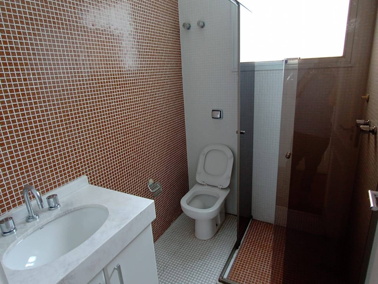 Casa Sobrado de 700m² Localizada no Residencial Zero!