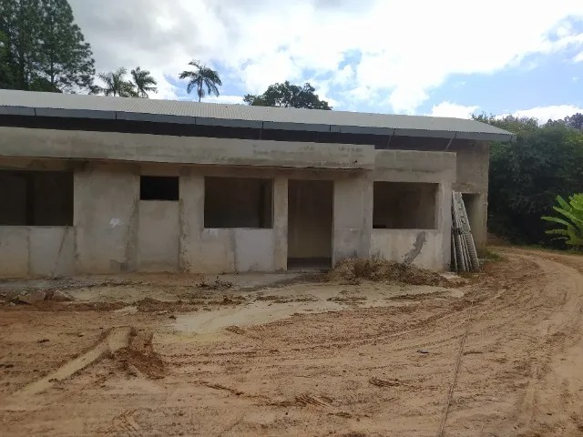 Galpão de 2200m² com casa acoplada localizada em mairinque!