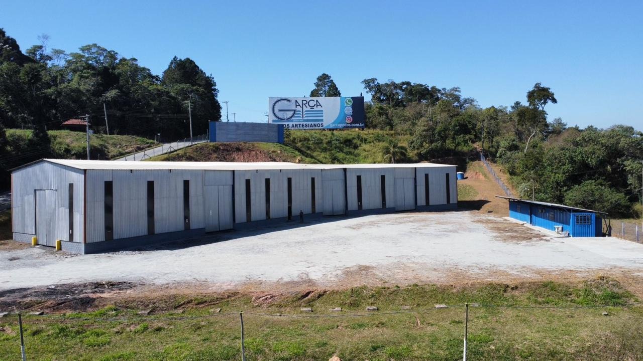 Condomínio logístico empresarial km43: sua solução perfeita 