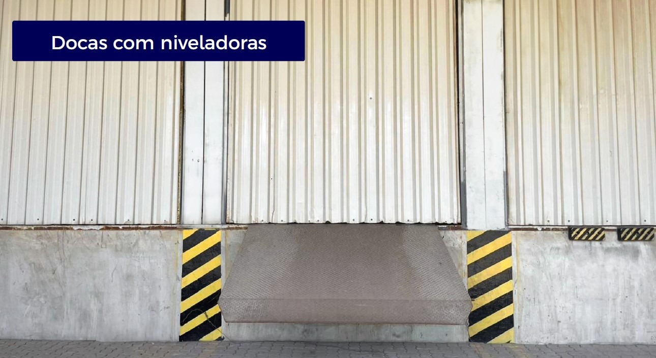 Galpão comercial para locação com 14 vagas de garagem e 1.38