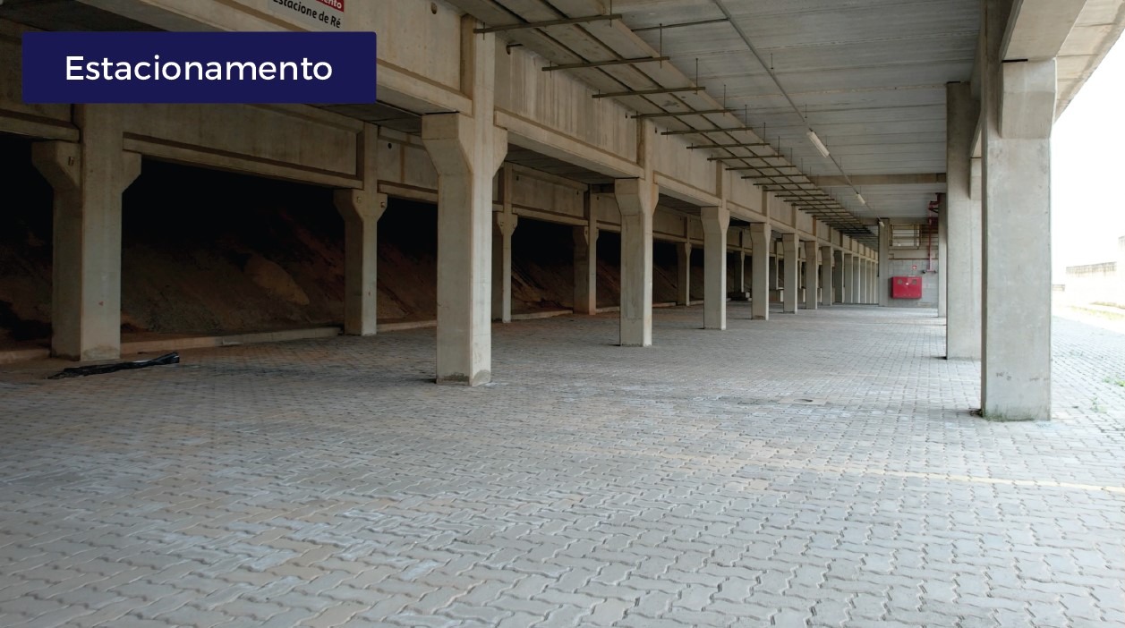 Galpão comercial para locação com 14 vagas de garagem e 1.38