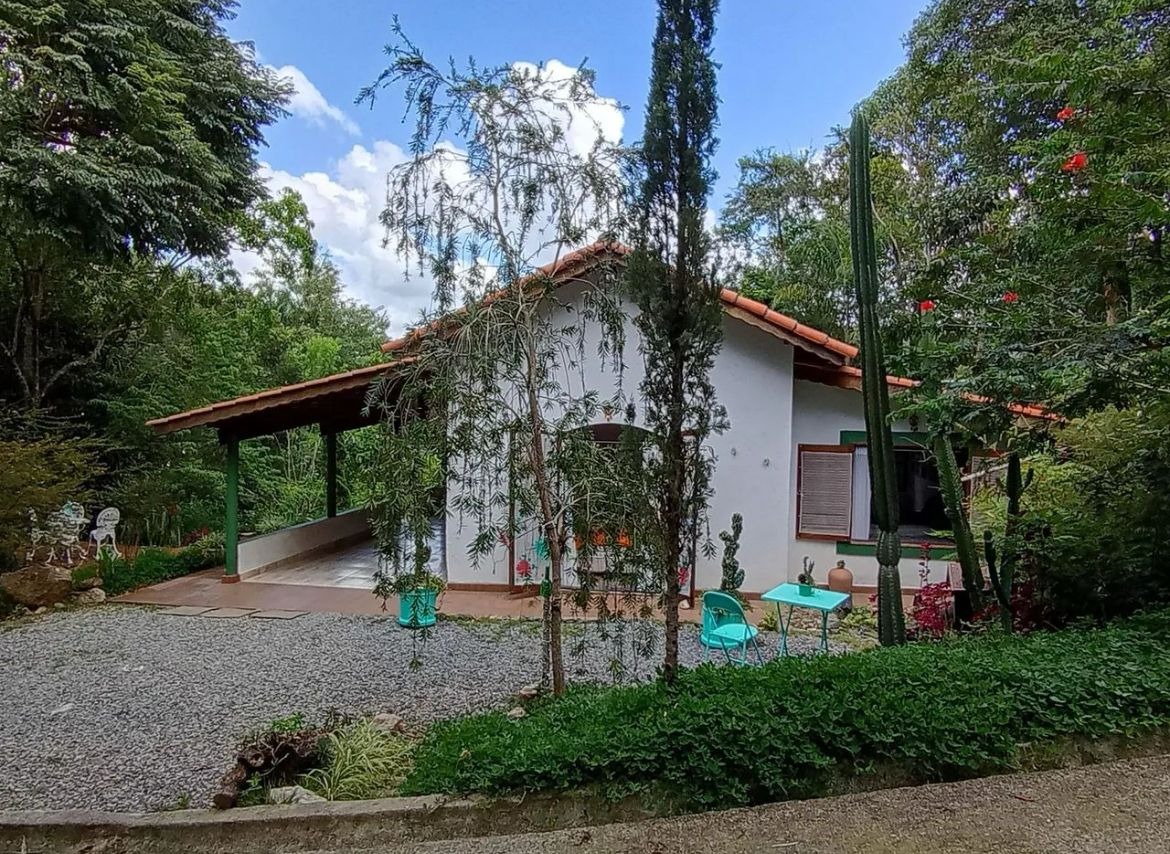 Chácara, 2 quartos, 3200 m² - Foto 1