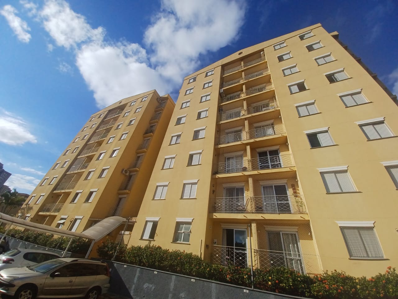 Lindo Apartamento 3 dormitórios no Condomínio Piazza Del Plátano