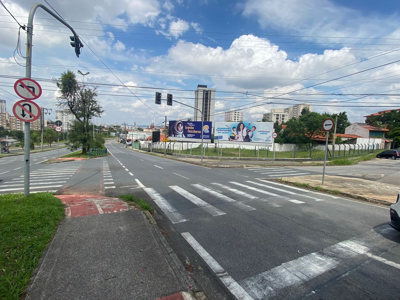 Loteamento e Condomínio, 1500 m² - Foto 4