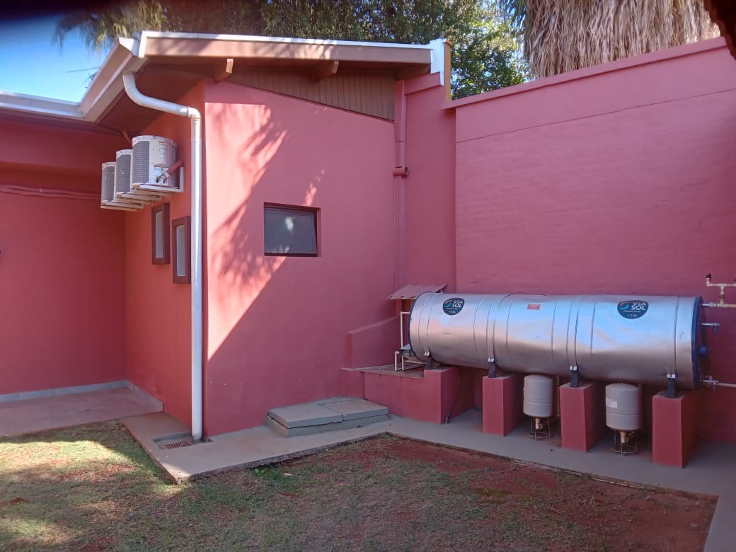 Sítio, 34 quartos, 1 hectares - Foto 17
