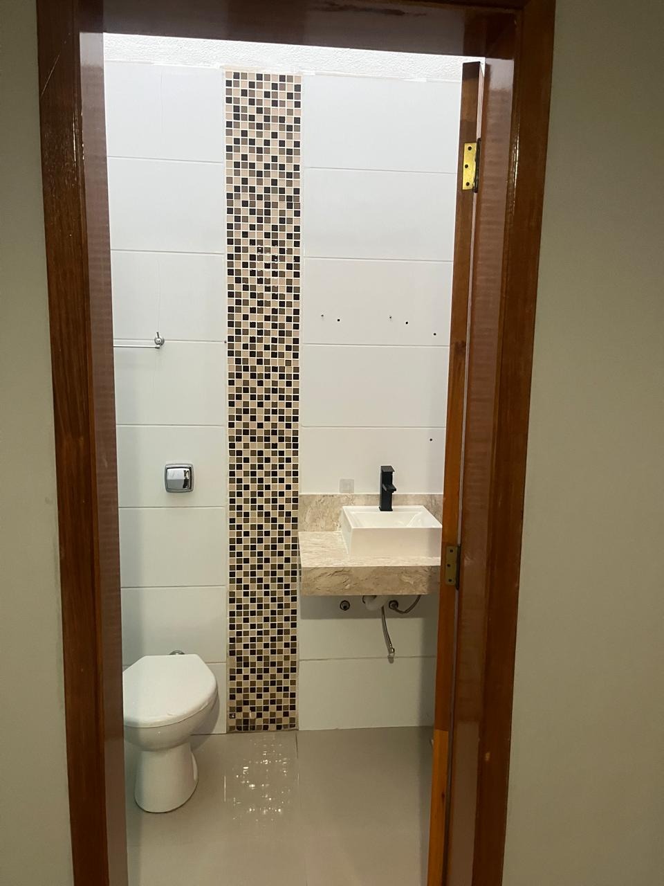 Casa a venda com 3 suítes no condomínio gramados de sorocaba