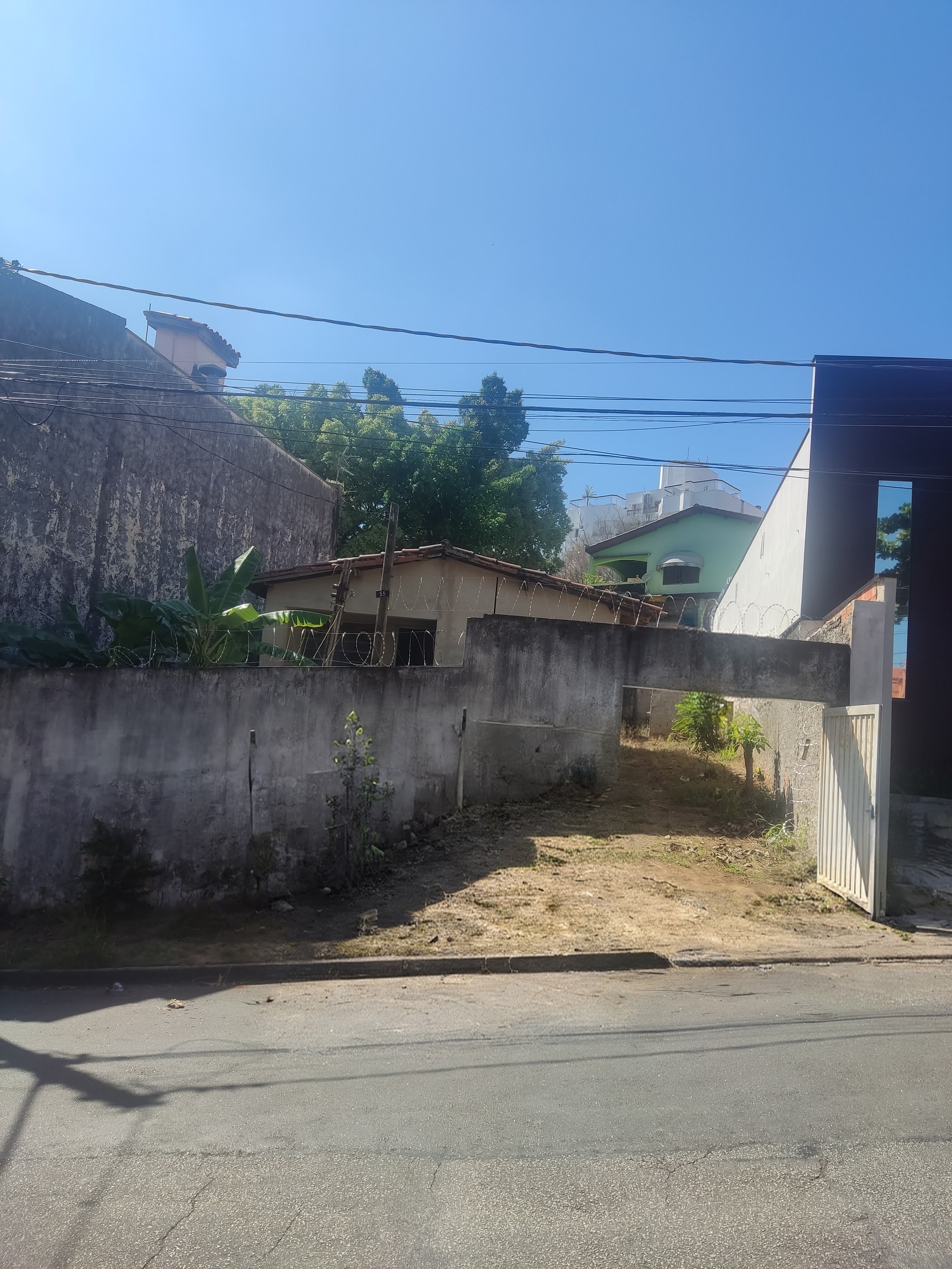 Loteamento e Condomínio, 280 m² - Foto 1