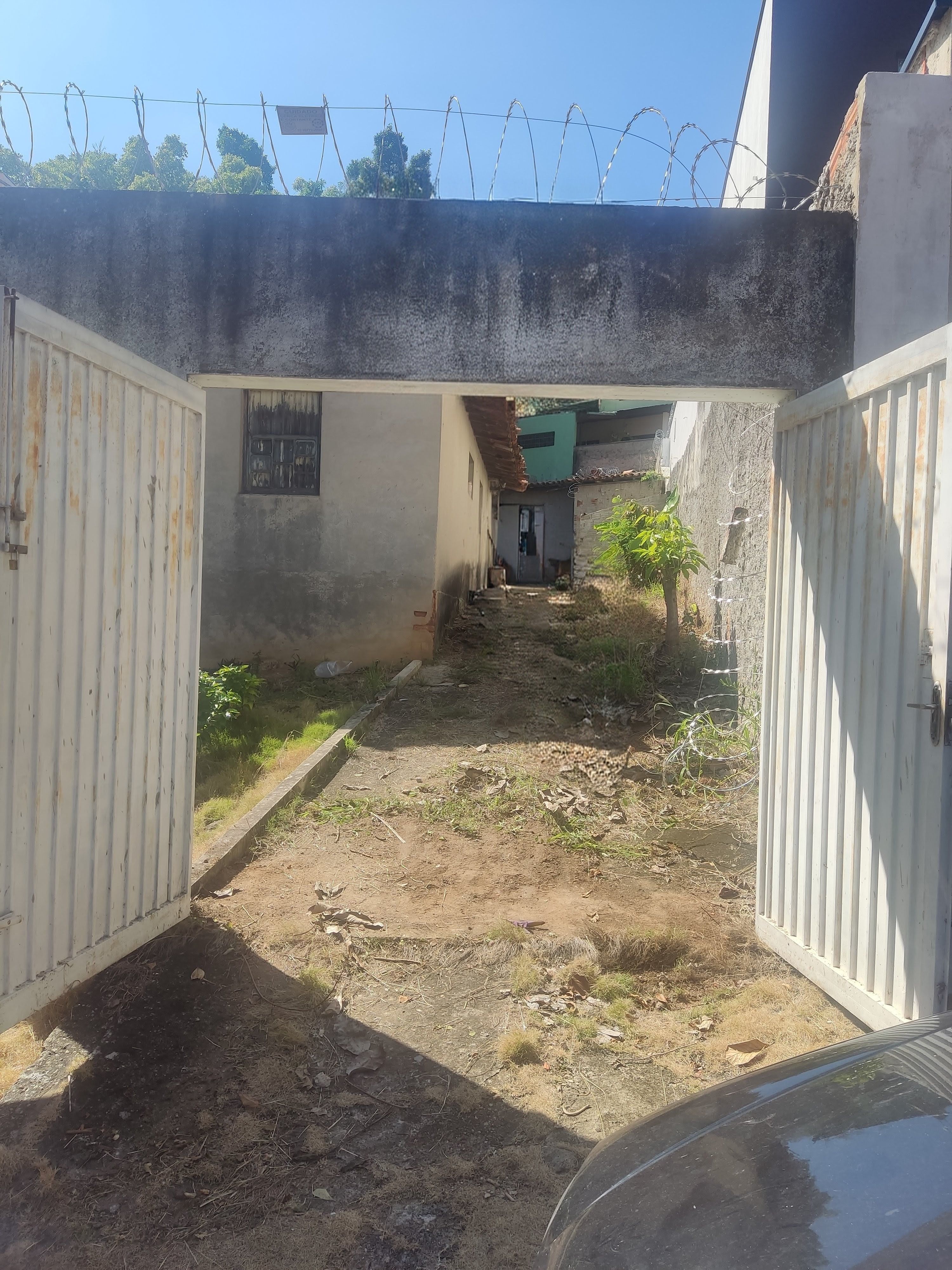 Loteamento e Condomínio, 280 m² - Foto 2