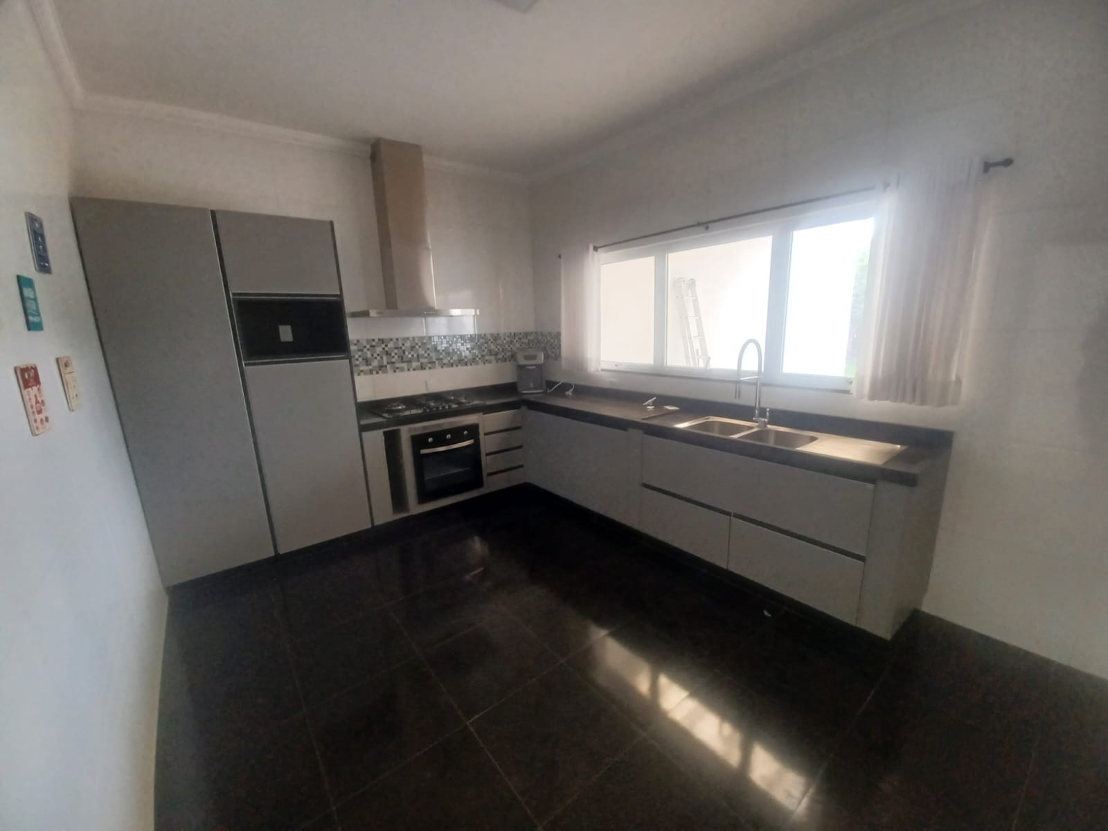 Casa, 3 quartos, 260 m² - Foto 6